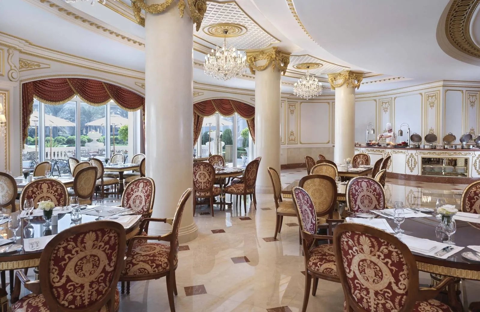 Raffles The Palm Dubai 5*