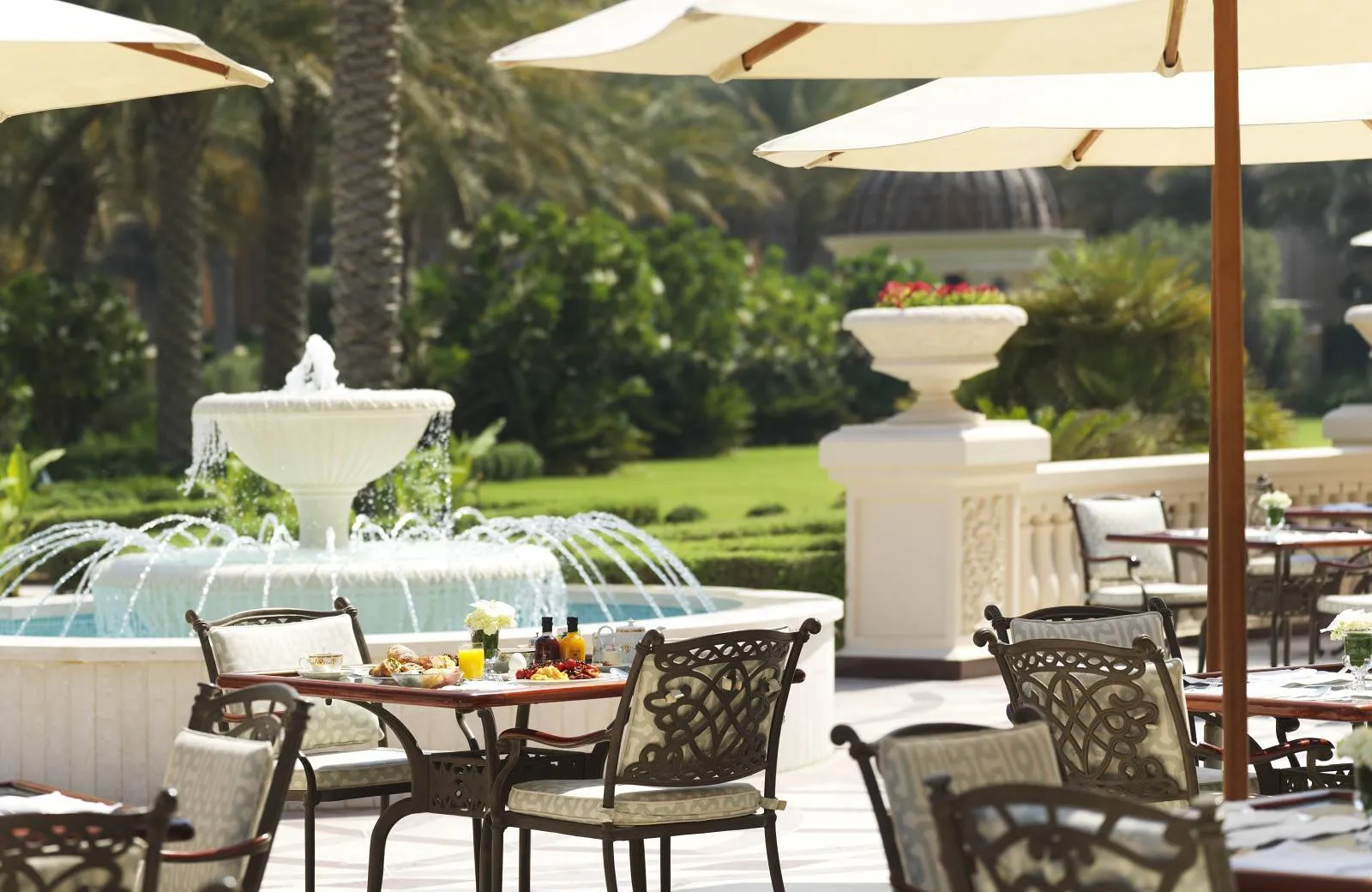 Raffles The Palm Dubai 5*