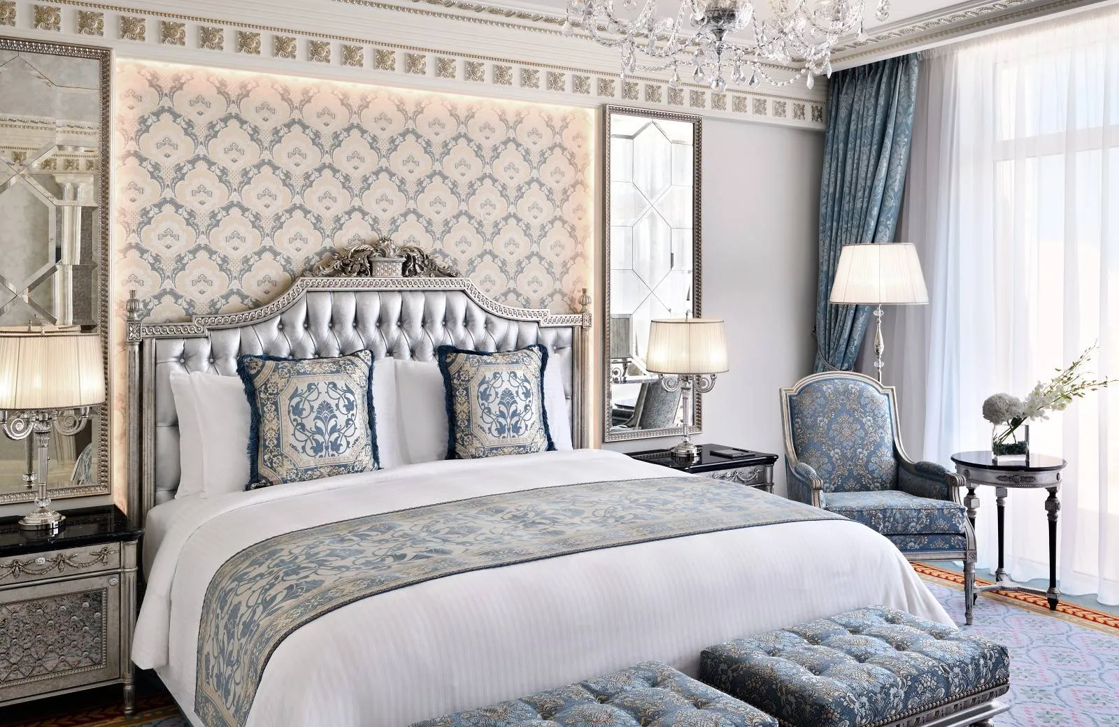 Raffles The Palm Dubai 5*