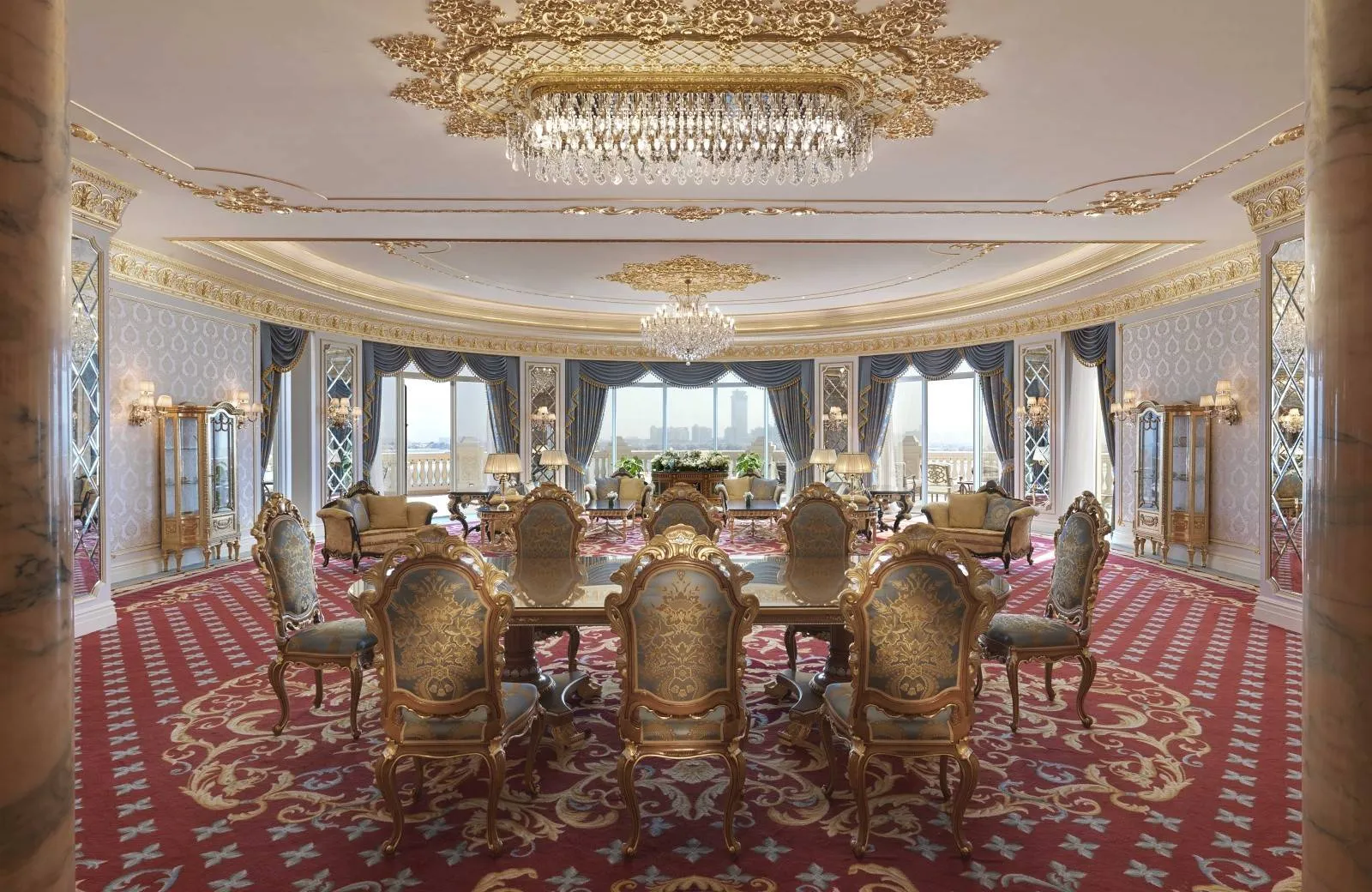 Raffles The Palm Dubai 5*