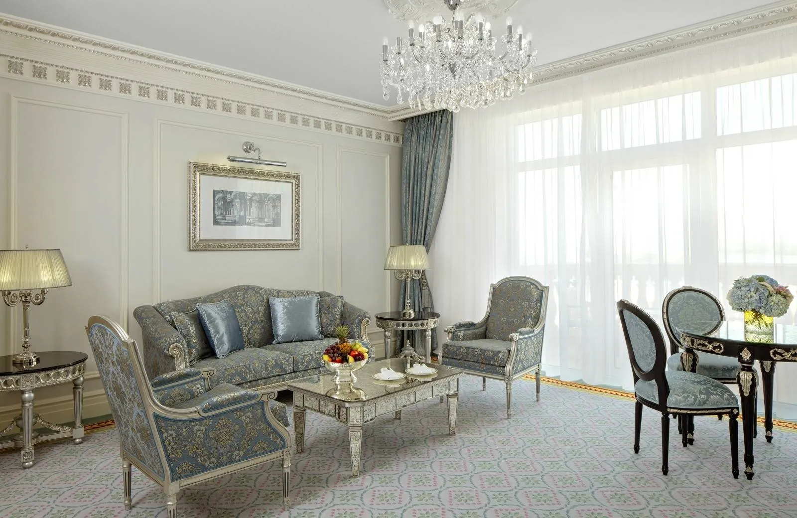 Raffles The Palm Dubai 5*