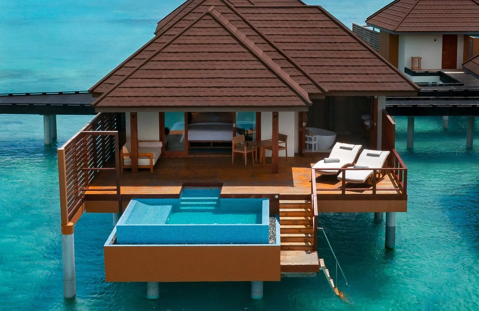 VARU by Atmosphere 5*