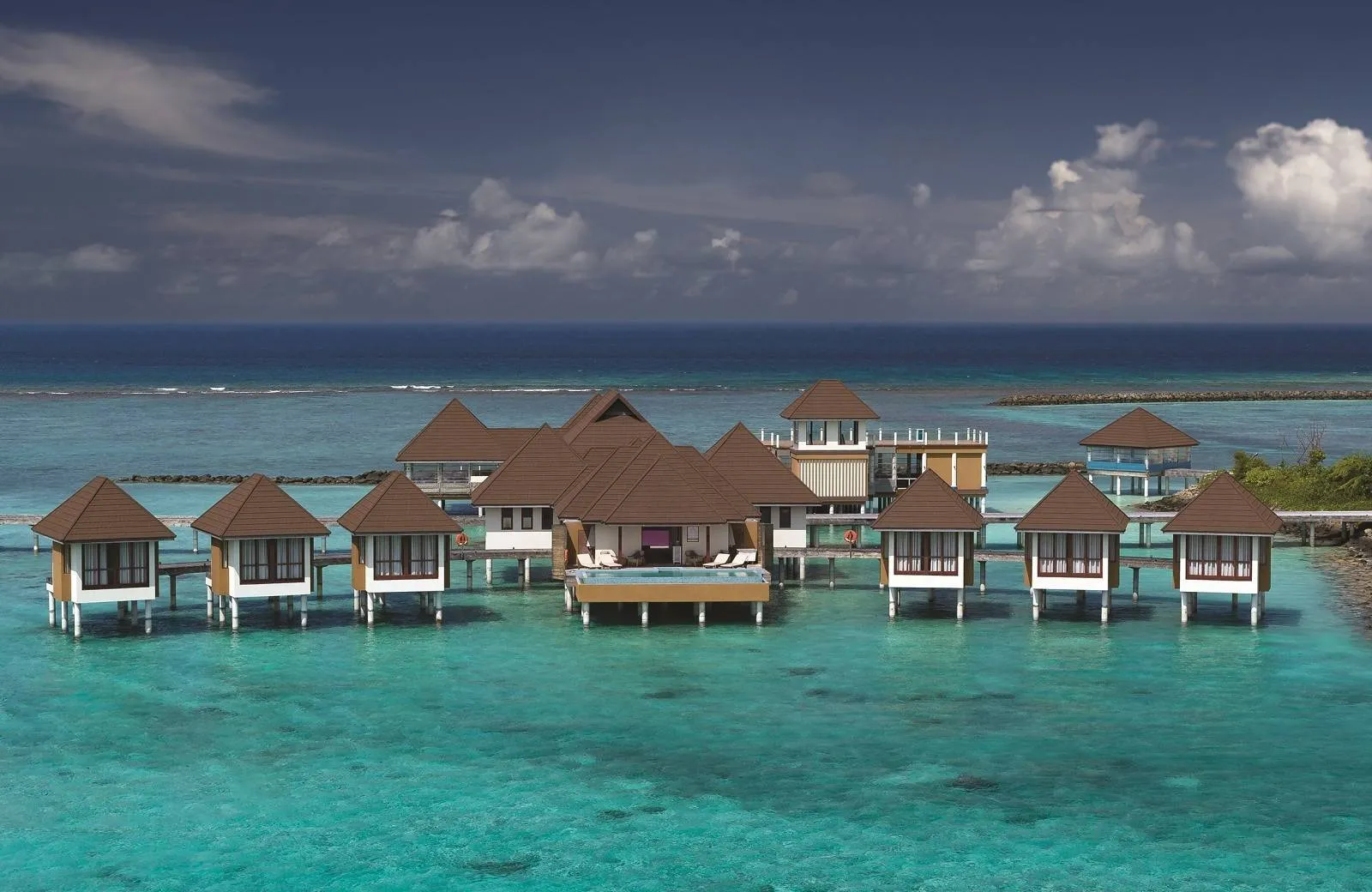 VARU by Atmosphere 5*