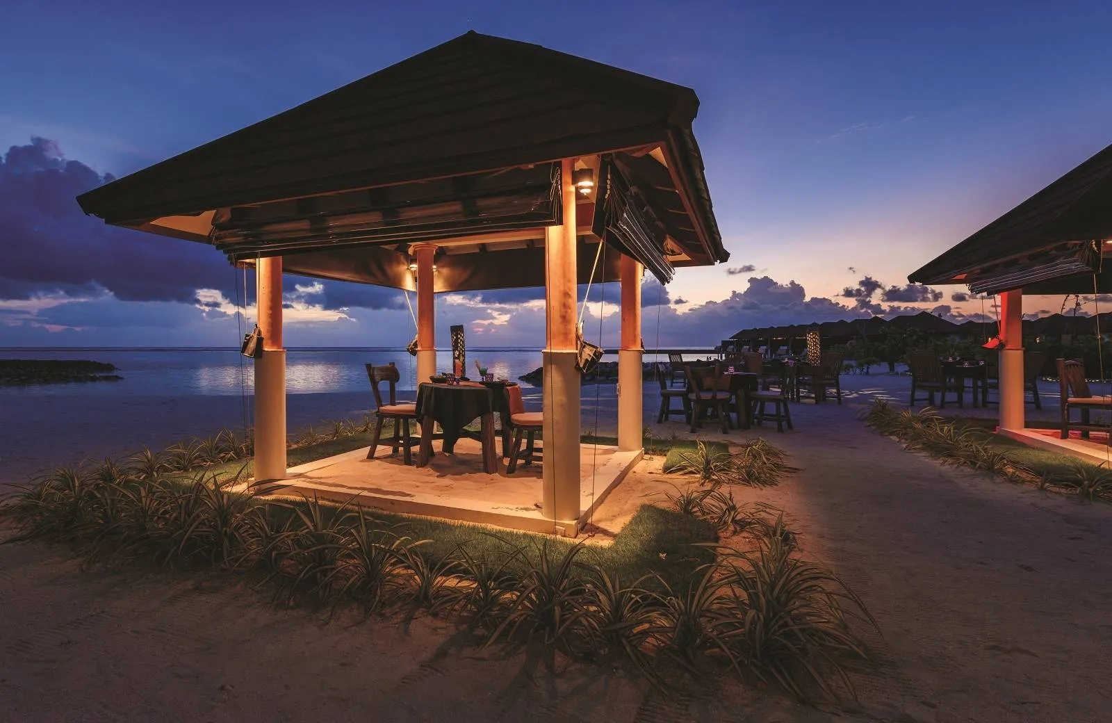 VARU by Atmosphere 5*