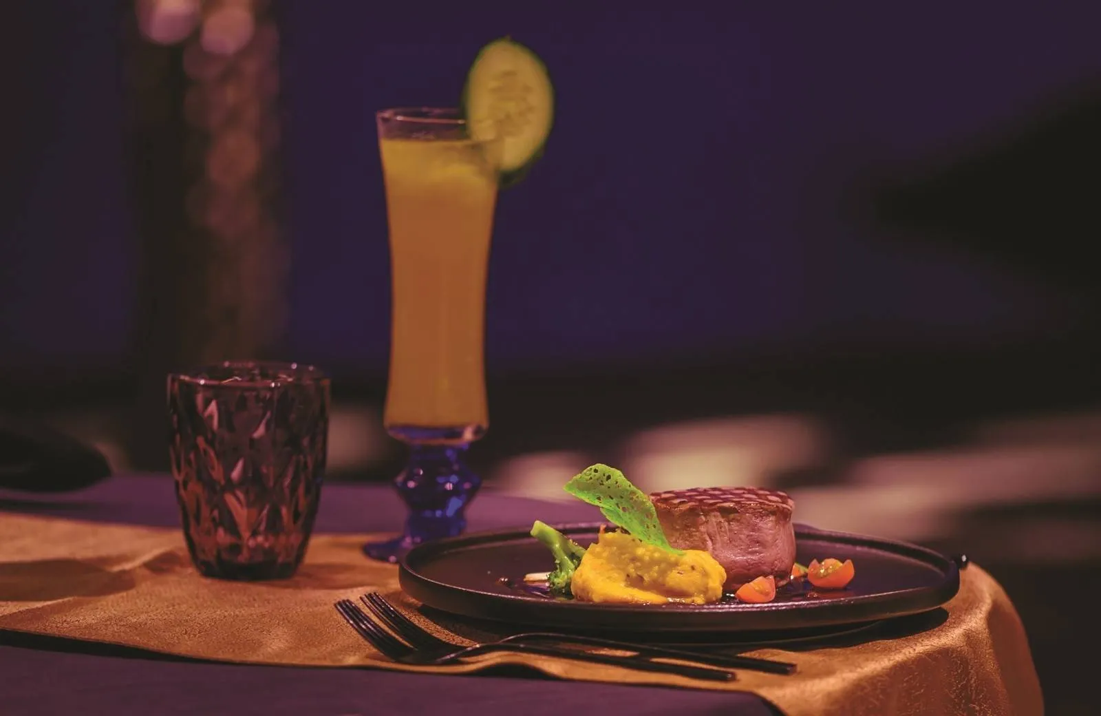 VARU by Atmosphere 5*