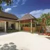 VARU by Atmosphere 5*