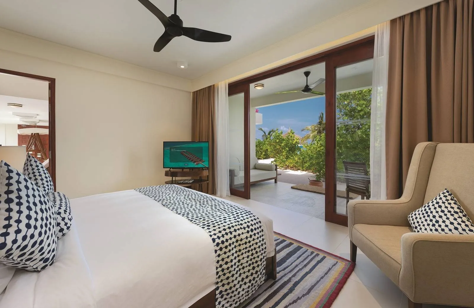 VARU by Atmosphere 5*