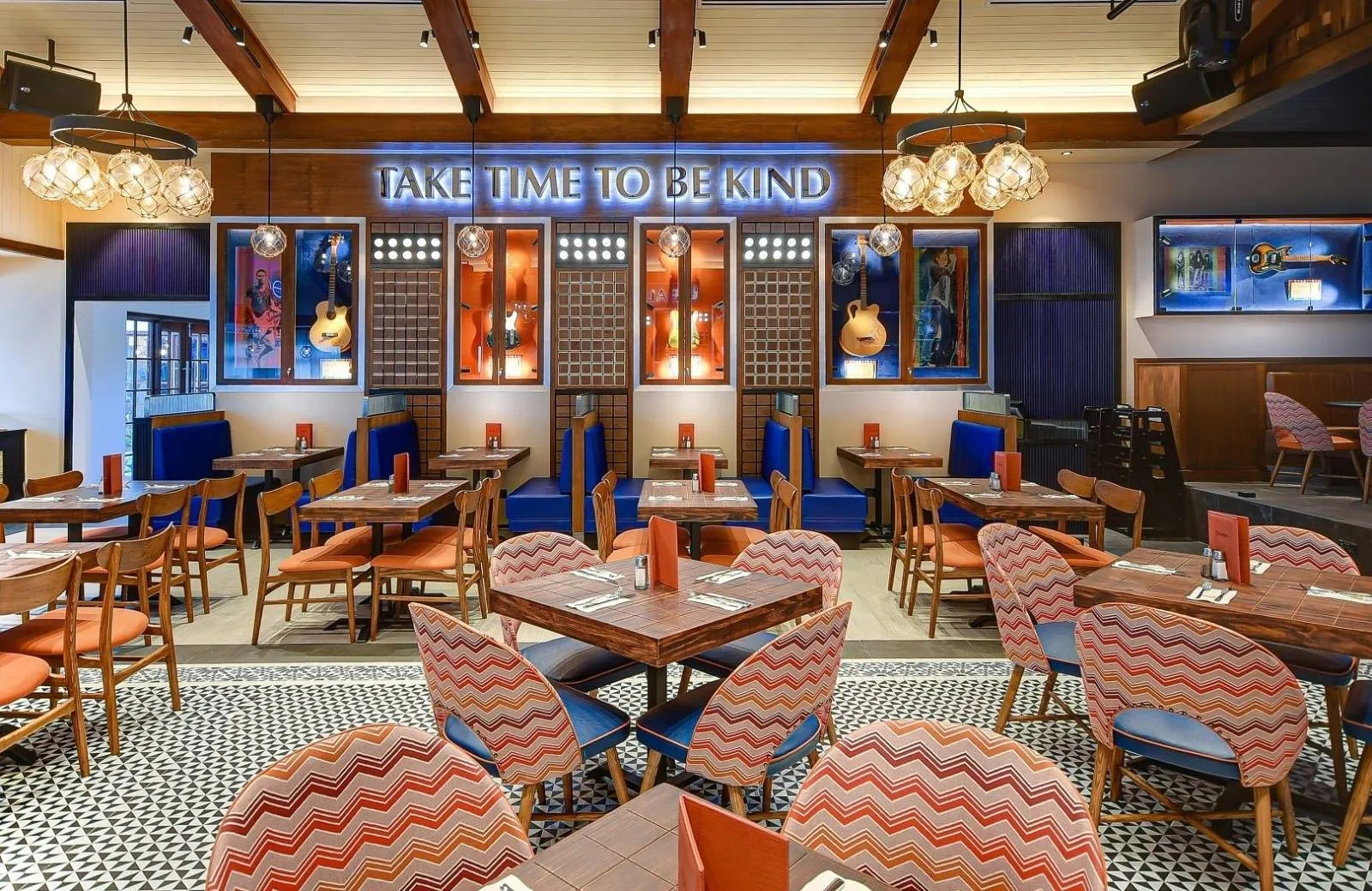 Hard Rock Hotel Maldives 5*