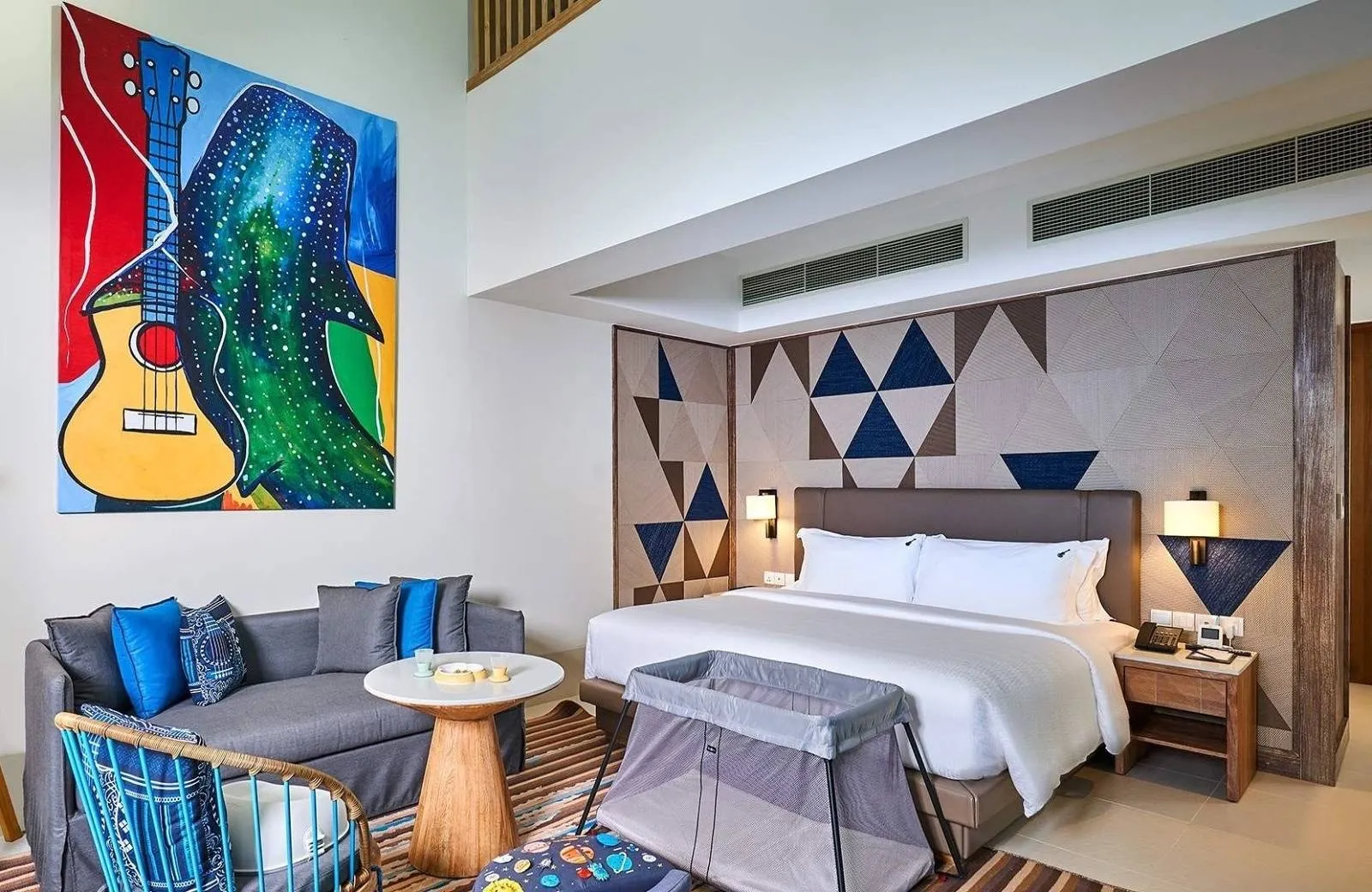 Hard Rock Hotel Maldives 5*