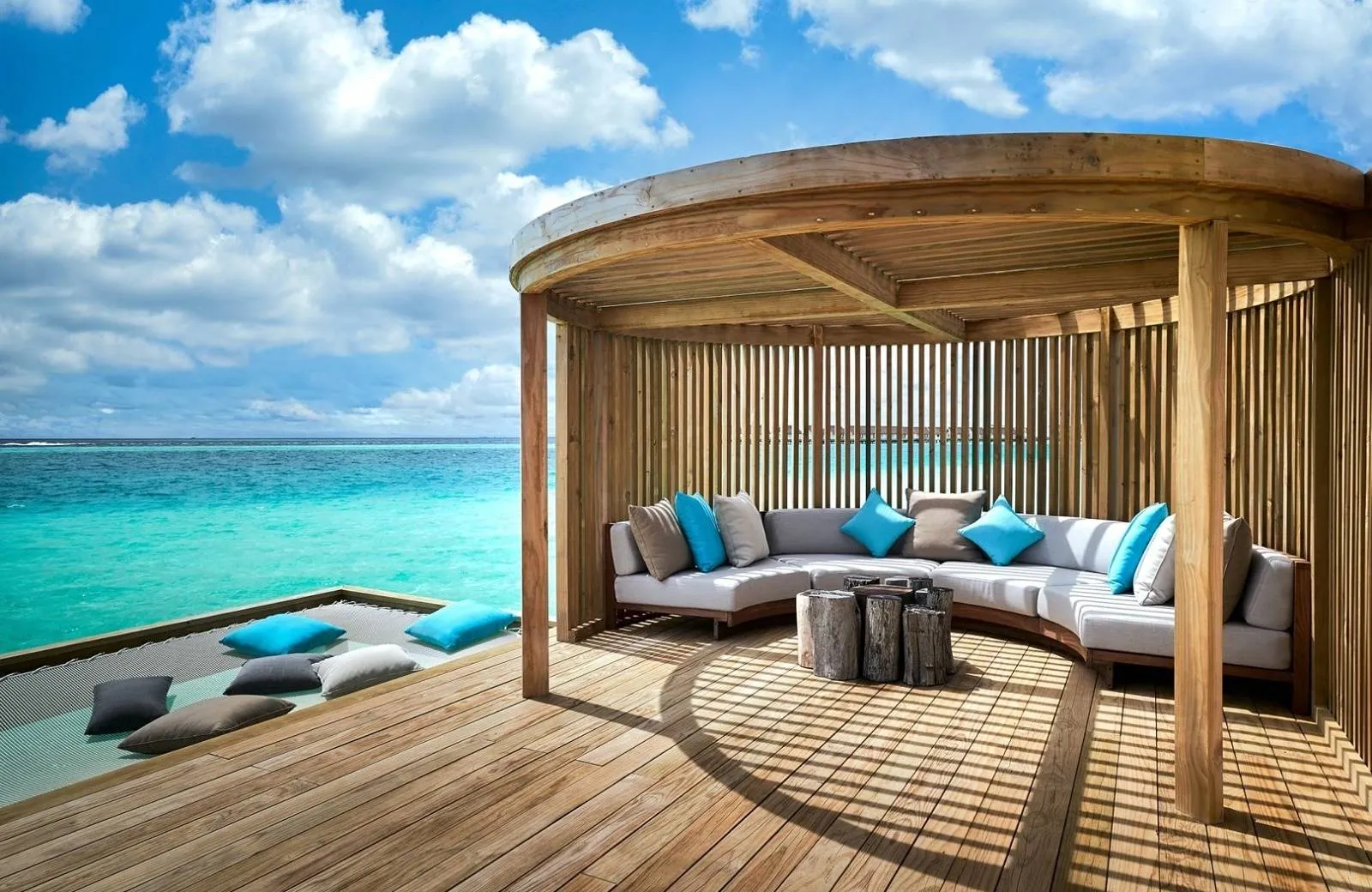 Hard Rock Hotel Maldives 5*