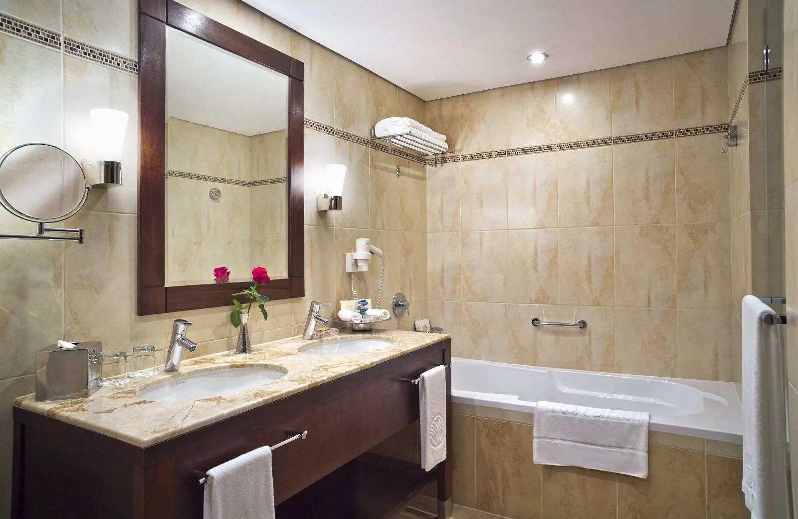 Khalidiya Palace Rayhaan by Rotana 5*