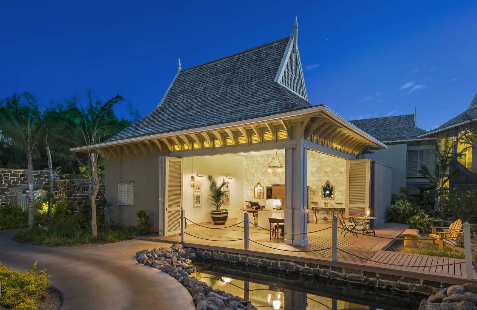 The St. Regis Le Morne Resort 5*