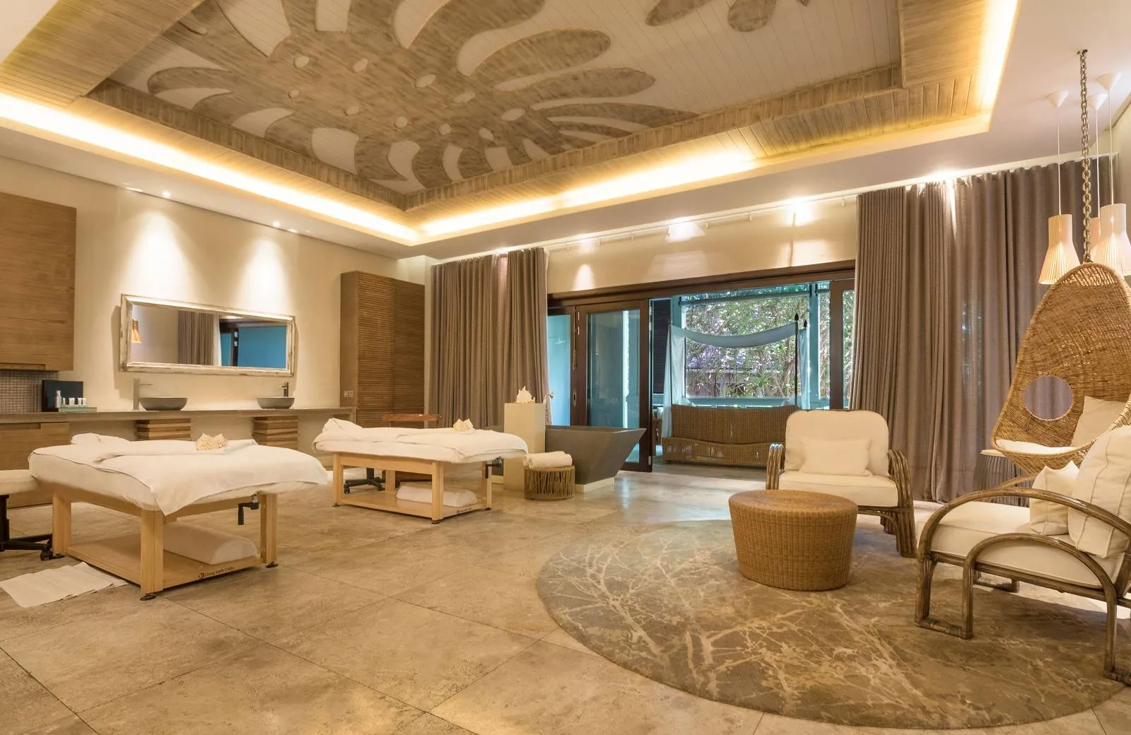 The St. Regis Le Morne Resort 5*