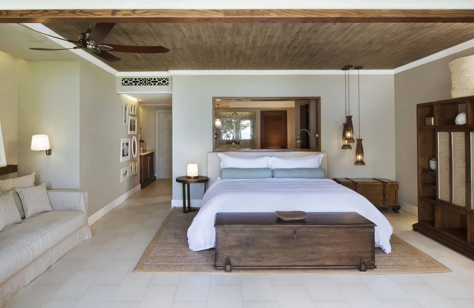 The St. Regis Le Morne Resort 5*