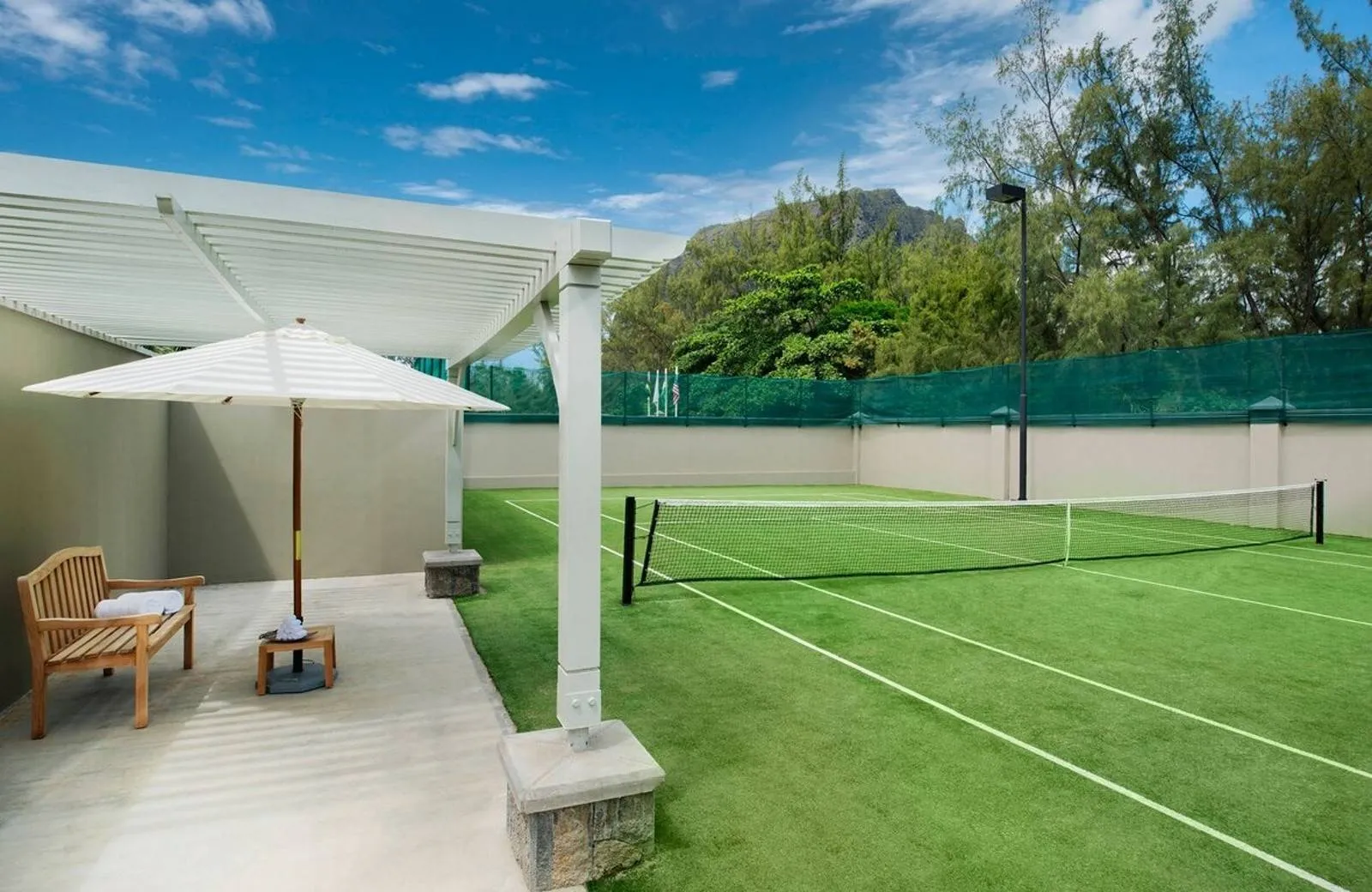 The St. Regis Le Morne Resort 5*