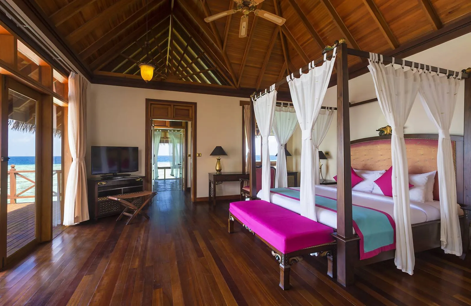 Sun Siyam Vilu Reef 5*