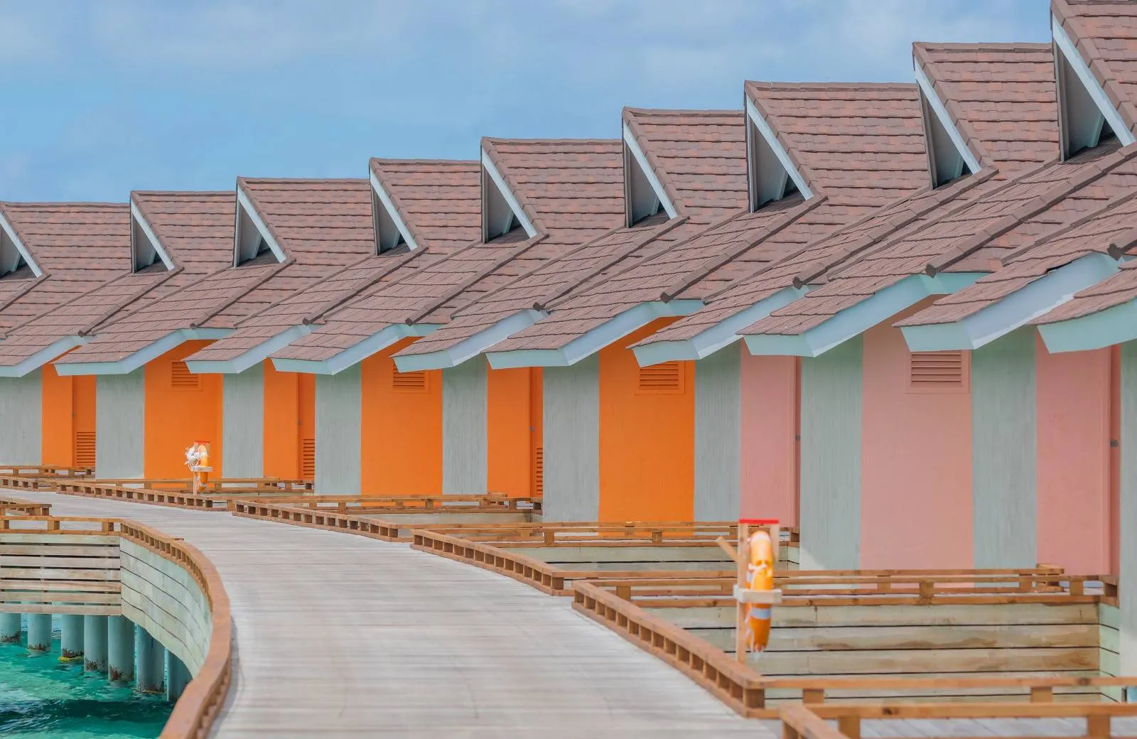 The Standard, Huruvalhi Maldives 5*