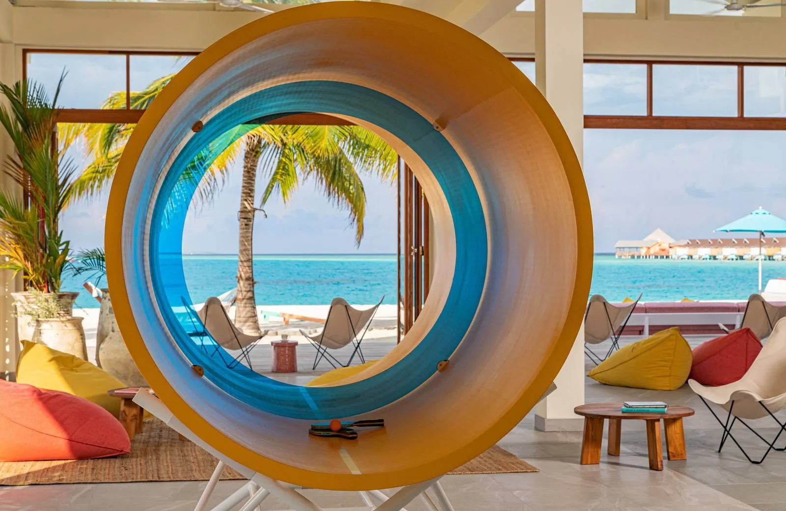 The Standard, Huruvalhi Maldives 5*