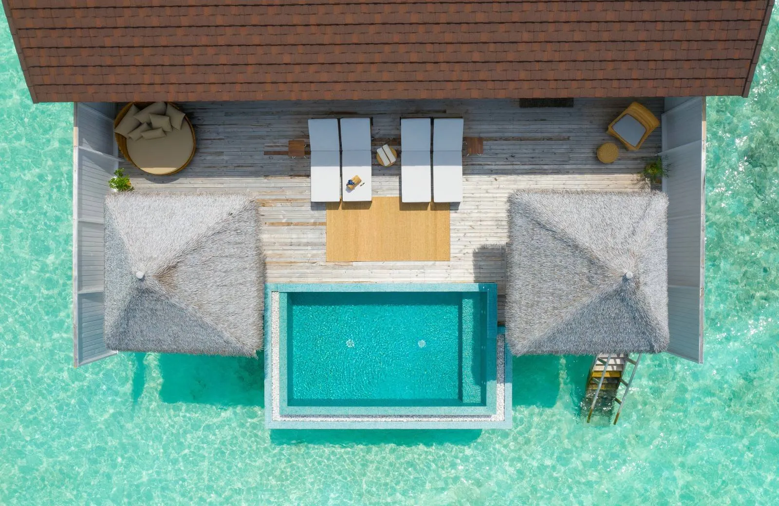 The Standard, Huruvalhi Maldives 5*