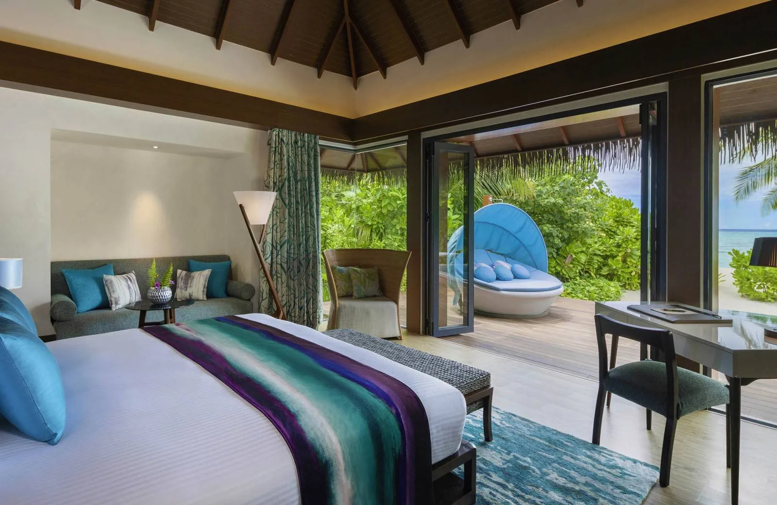 Pullman Maldives All-Inclusive Resort 5*