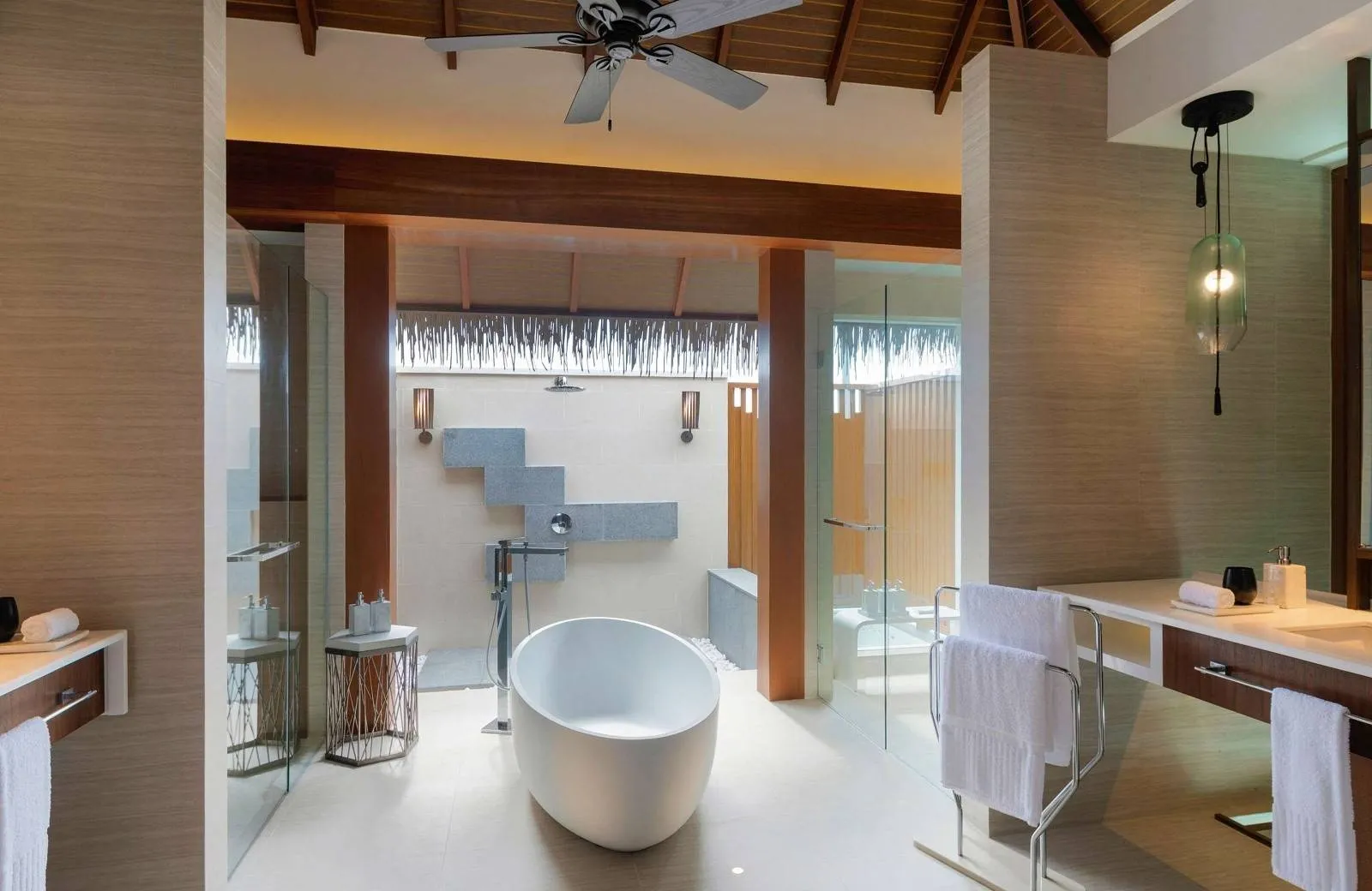 Pullman Maldives All-Inclusive Resort 5*