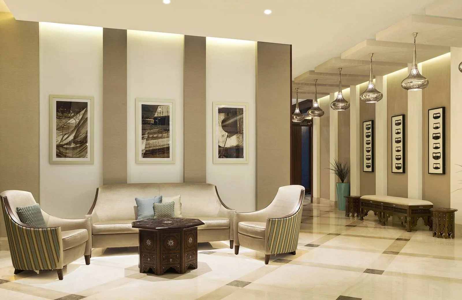 Hilton Garden Inn Dubai Jumeirah (ex. Hilton Garden Inn Dubai Al Mina) 4*