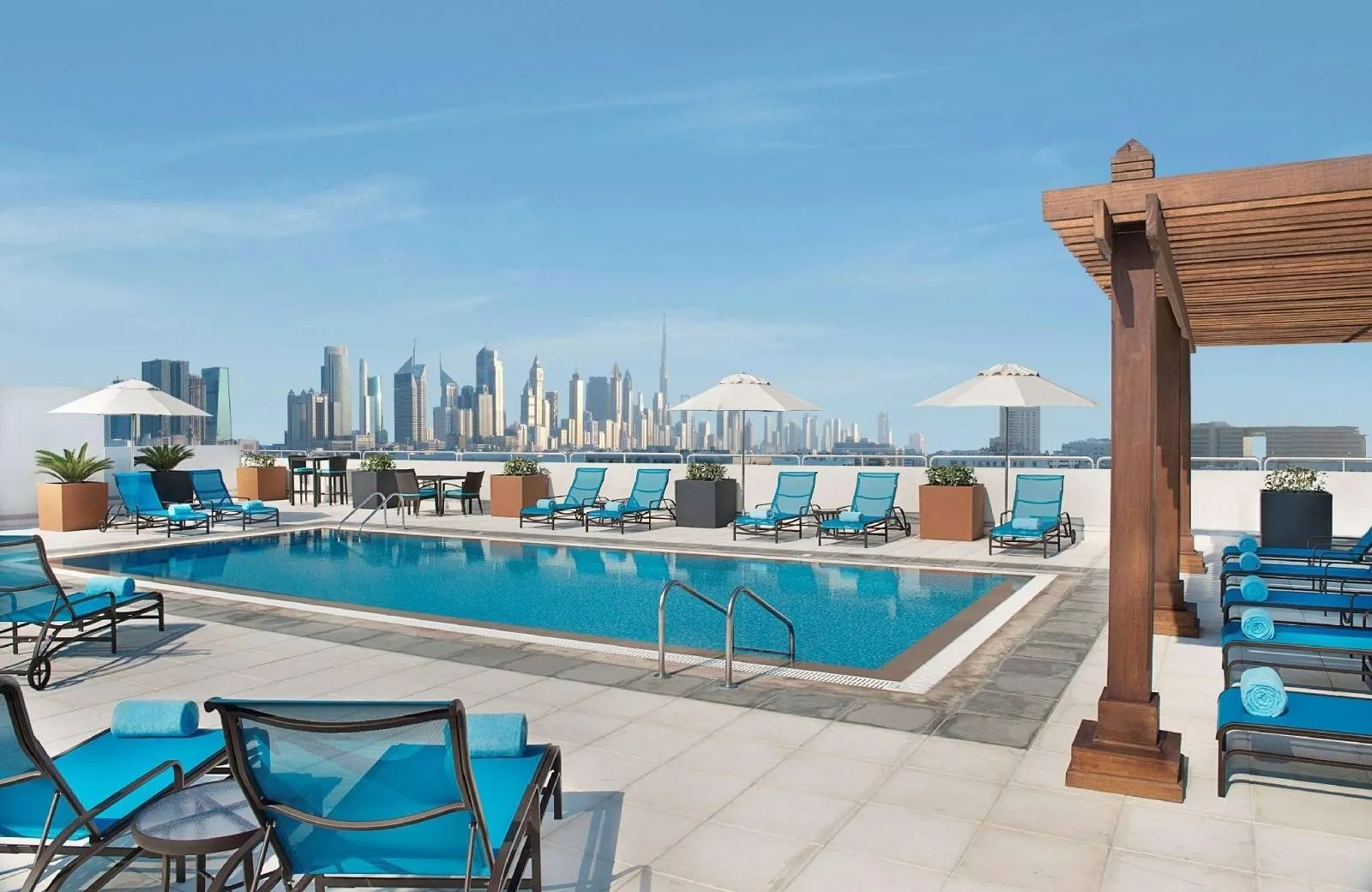 Hilton Garden Inn Dubai Jumeirah (ex. Hilton Garden Inn Dubai Al Mina) 4*