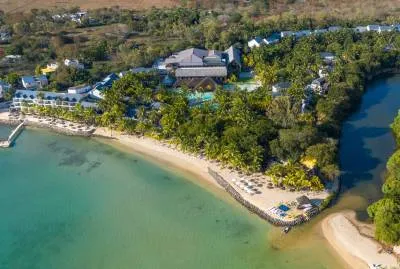 The Ravenala Attitude Hotel 4*