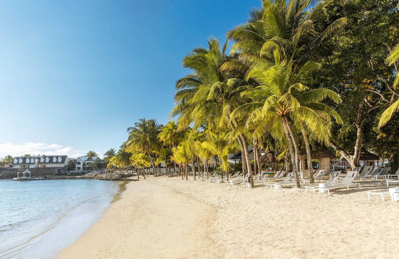 The Ravenala Attitude Hotel 4*