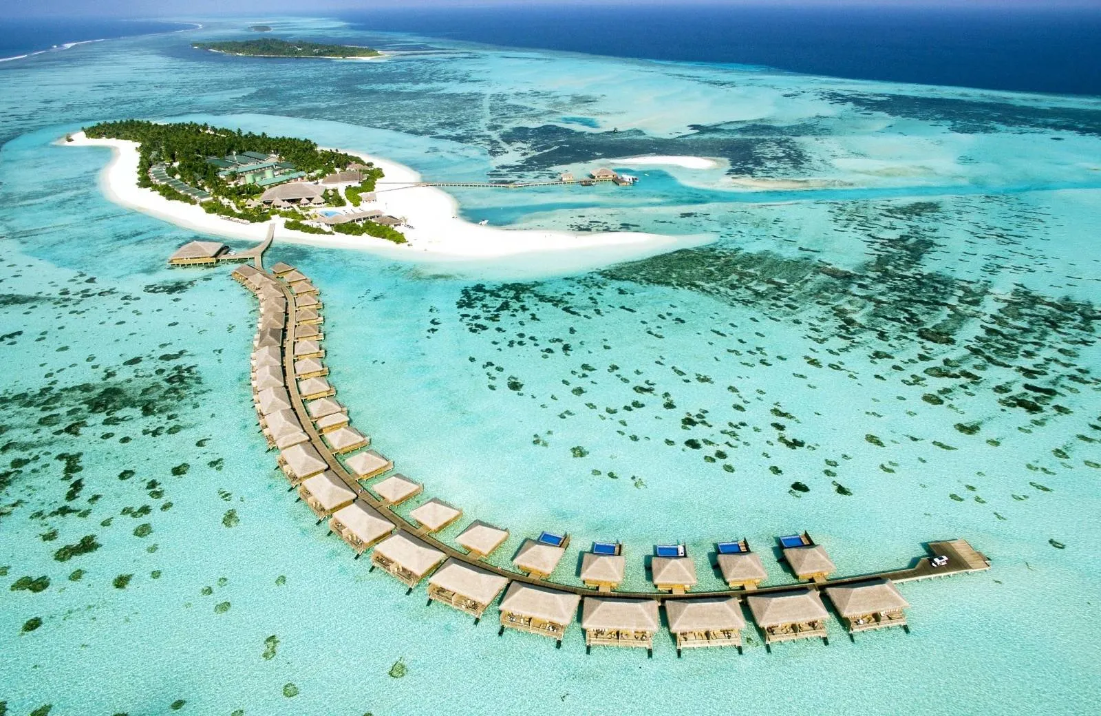 Cocoon Maldives 5*