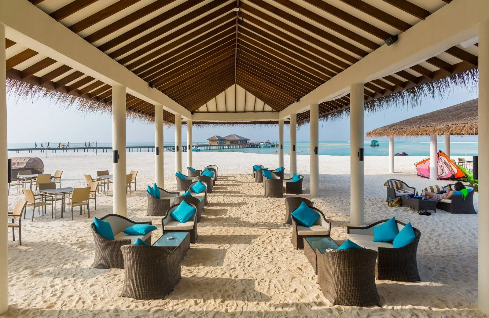 Cocoon Maldives 5*