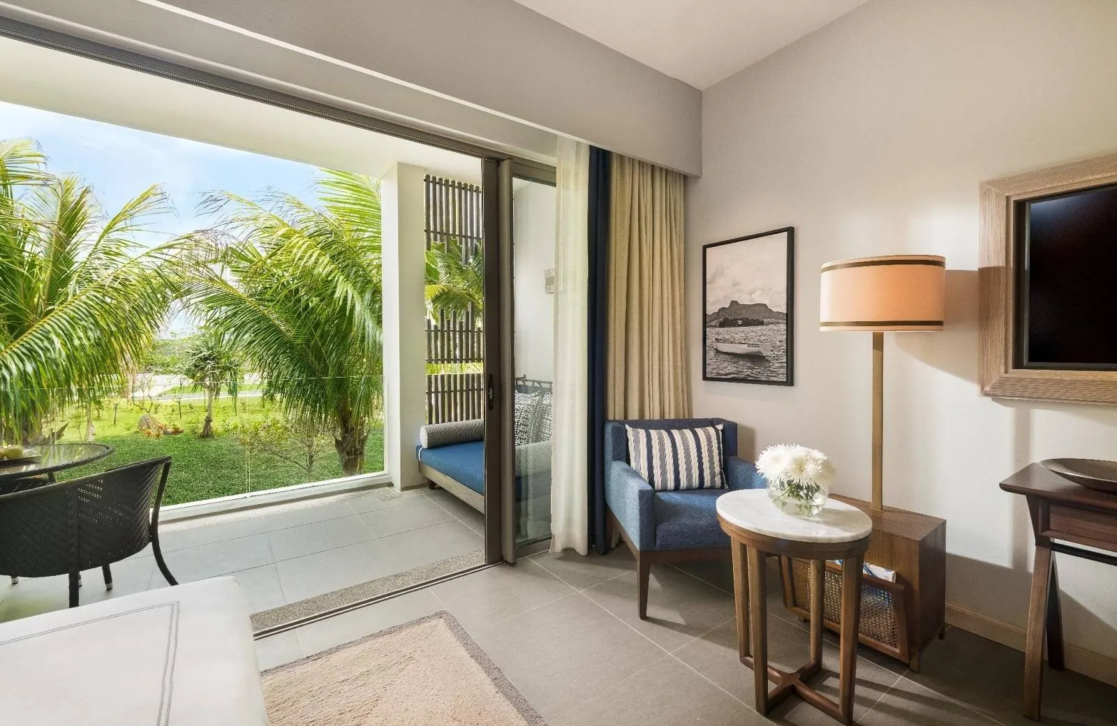 Anantara Iko Mauritius Resort & Villas 5*