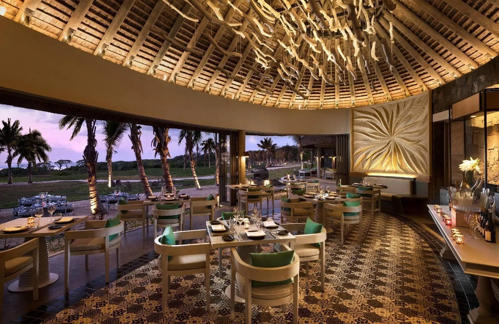 Anantara Iko Mauritius Resort & Villas 5*