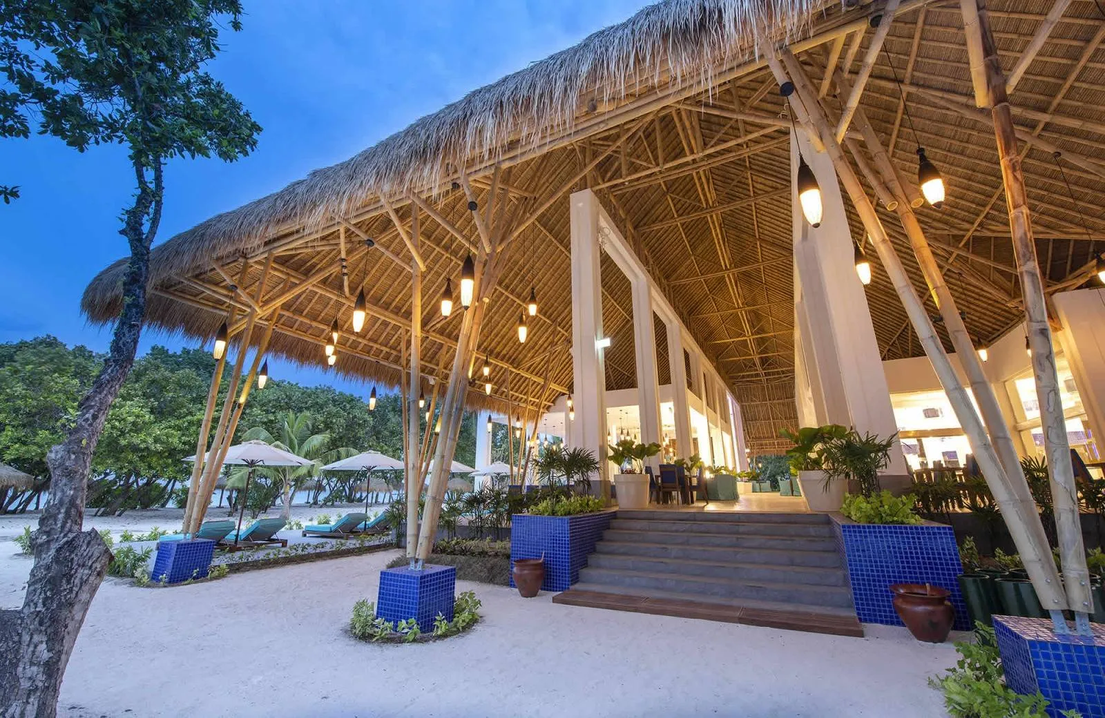 Emerald Maldives Resort & Spa 5*