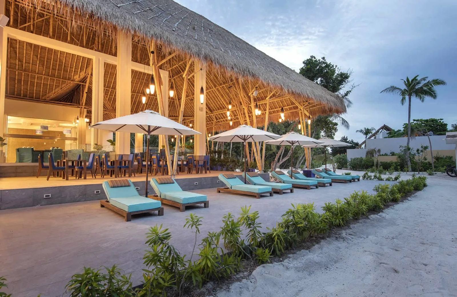 Emerald Maldives Resort & Spa 5*