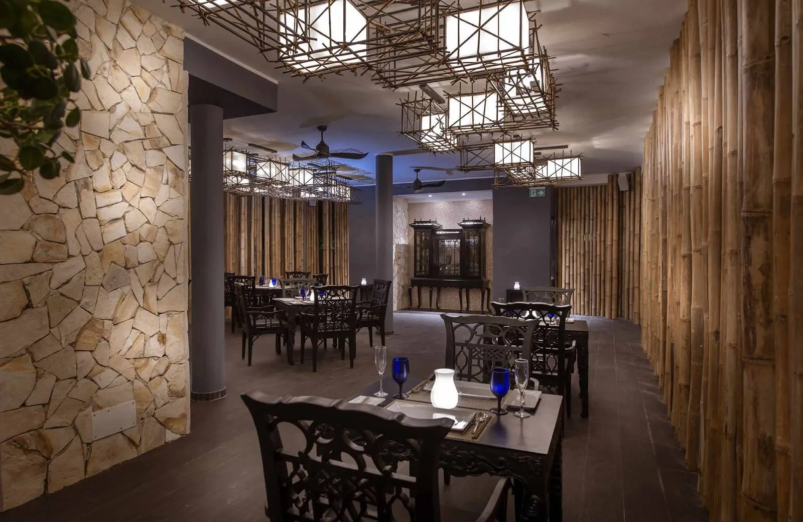 Emerald Maldives Resort & Spa 5*