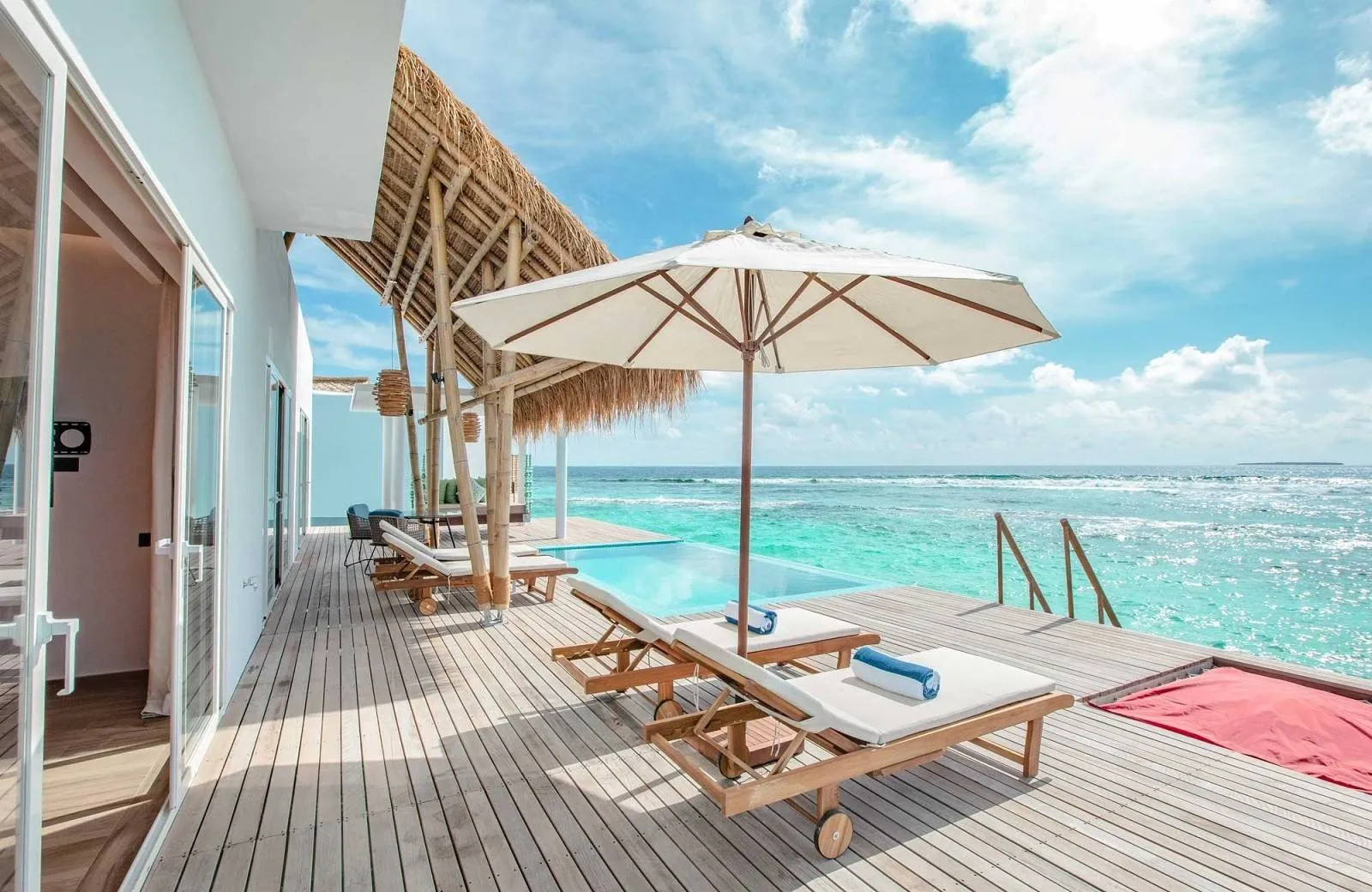 Emerald Maldives Resort & Spa 5*