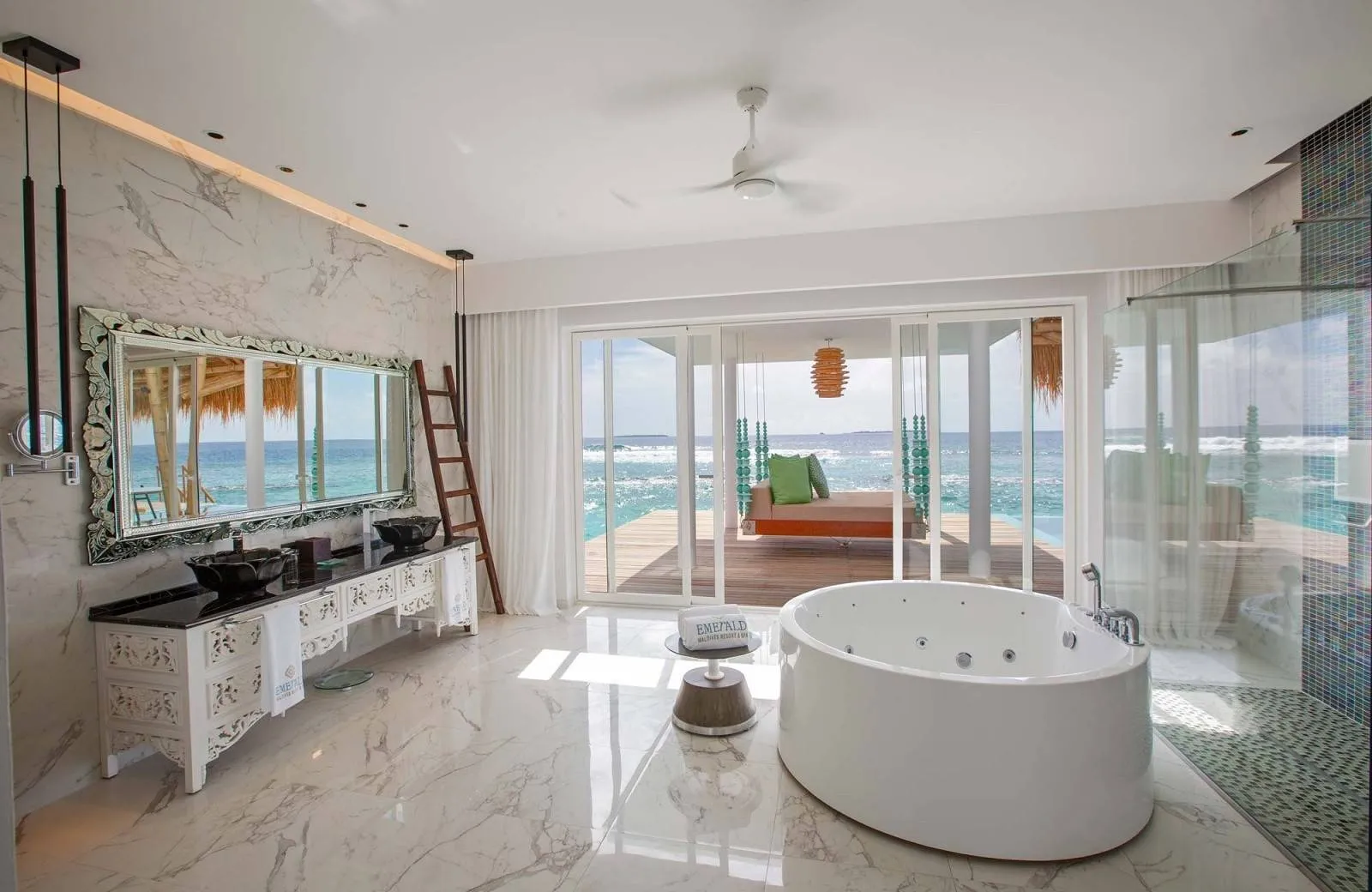 Emerald Maldives Resort & Spa 5*