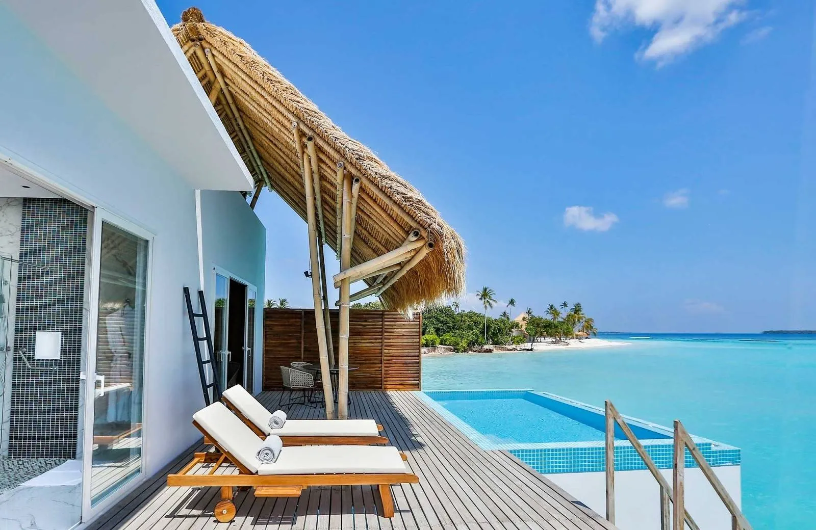 Emerald Maldives Resort & Spa 5*