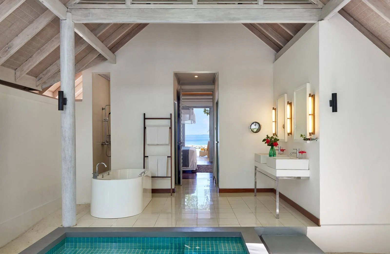 NH Maldives Kuda Rah Resort (ex. Amaya Resort Kuda Rah) 5*