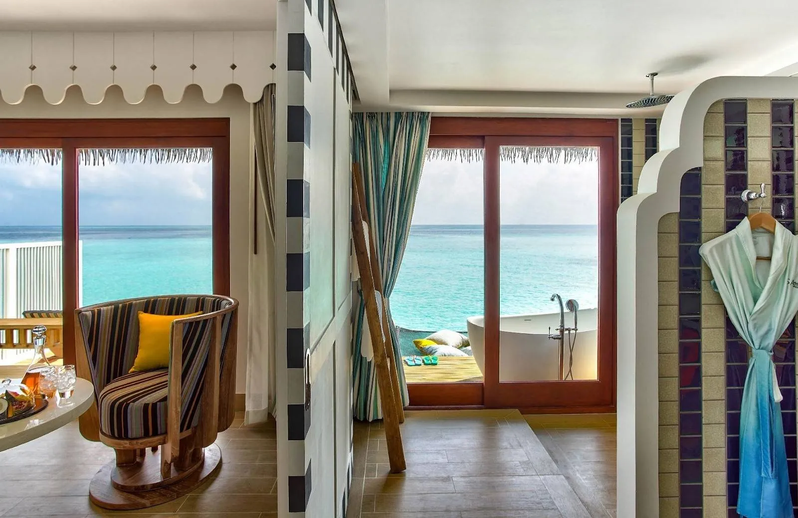 SAii Lagoon Maldives, Curio Collection by Hilton 5*