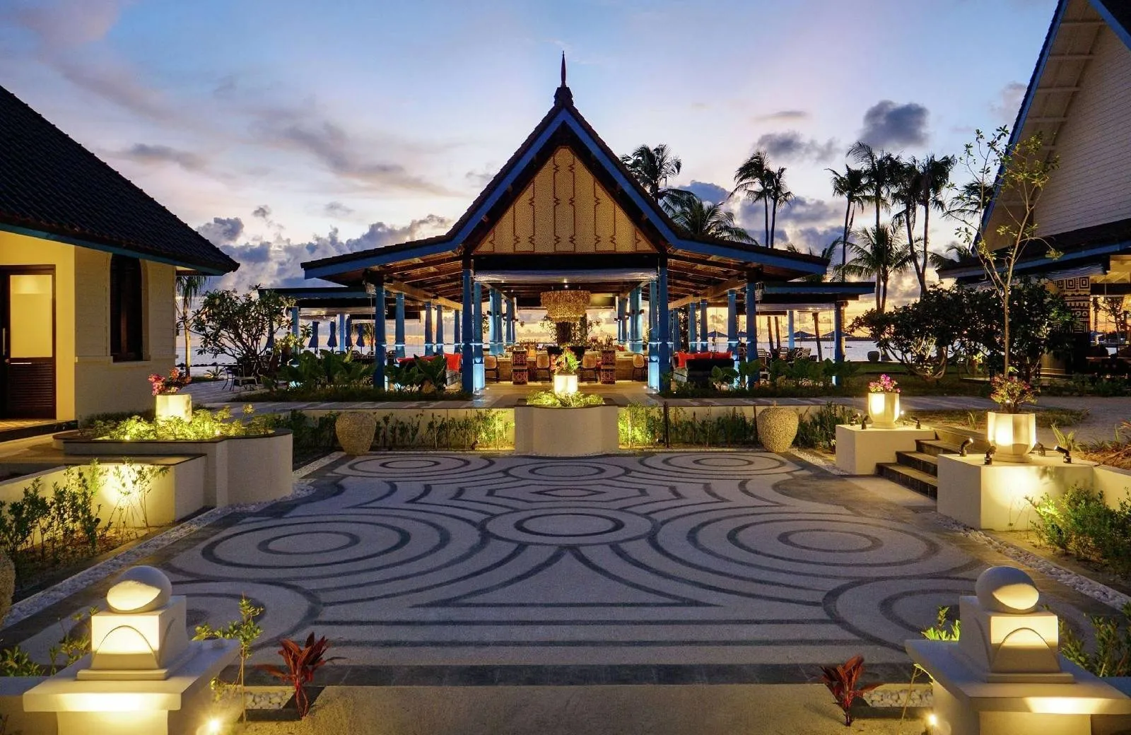 SAii Lagoon Maldives, Curio Collection by Hilton 5*