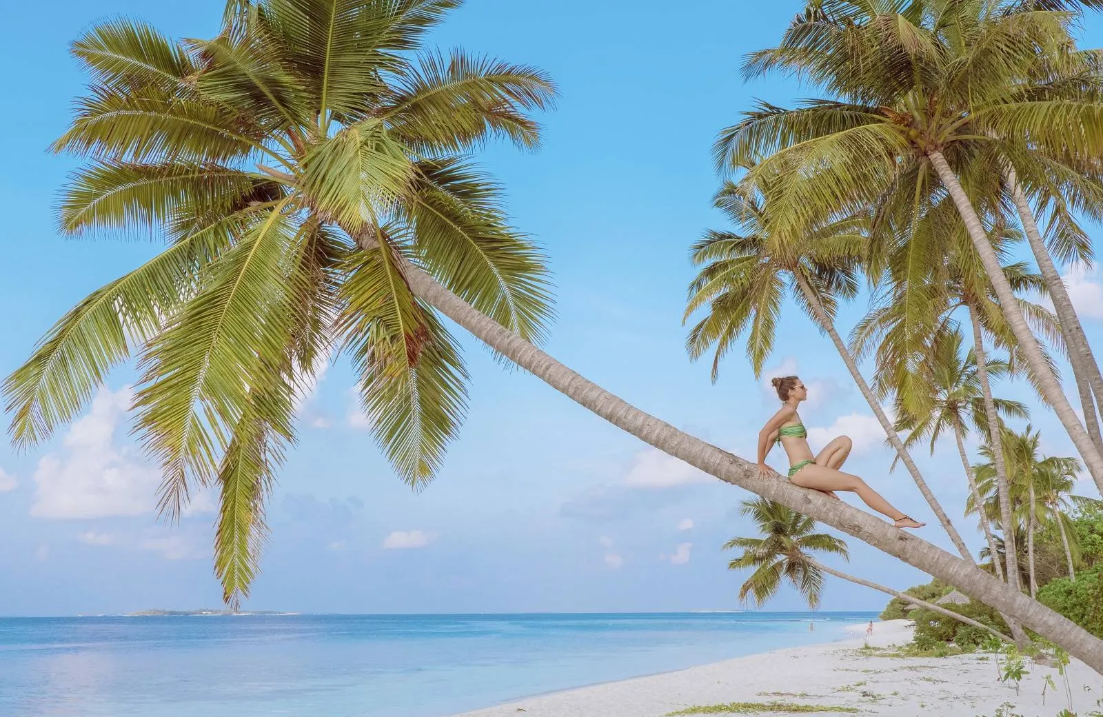 Reethi Faru Resort 4*