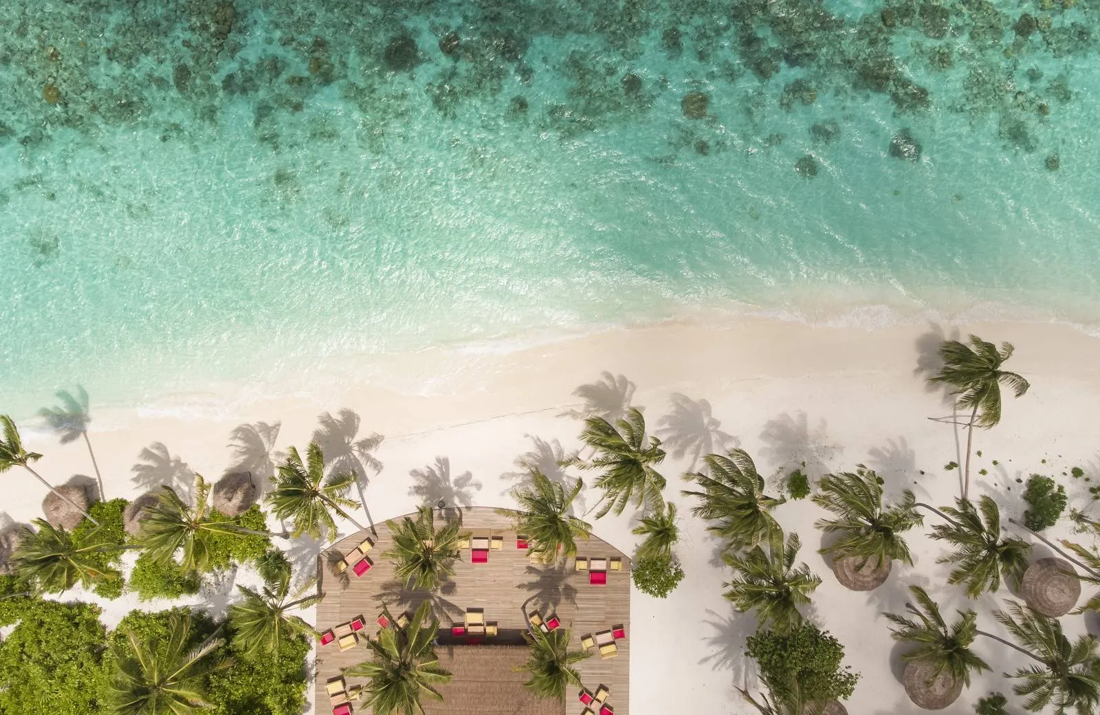 Reethi Faru Resort 4*