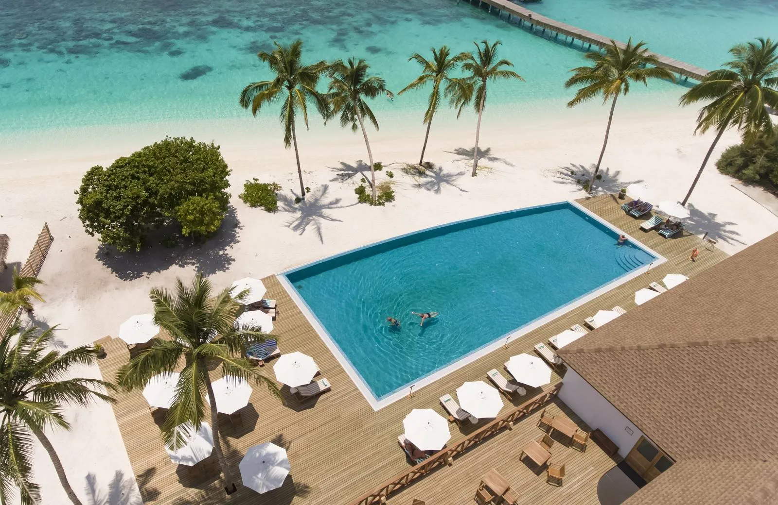 Reethi Faru Resort 4*