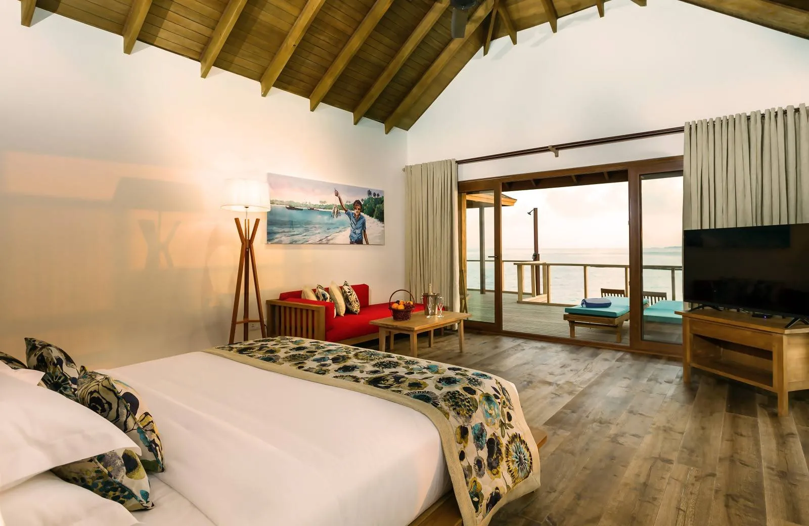 Reethi Faru Resort 4*