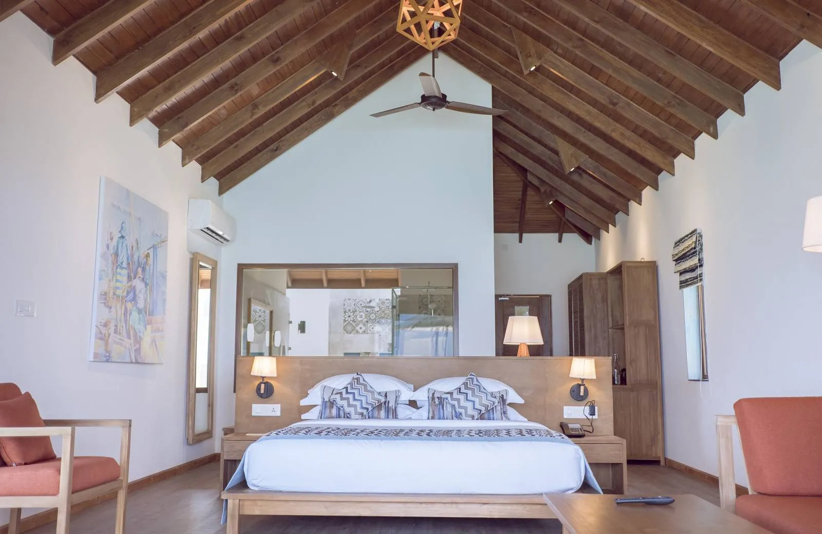 Reethi Faru Resort 4*