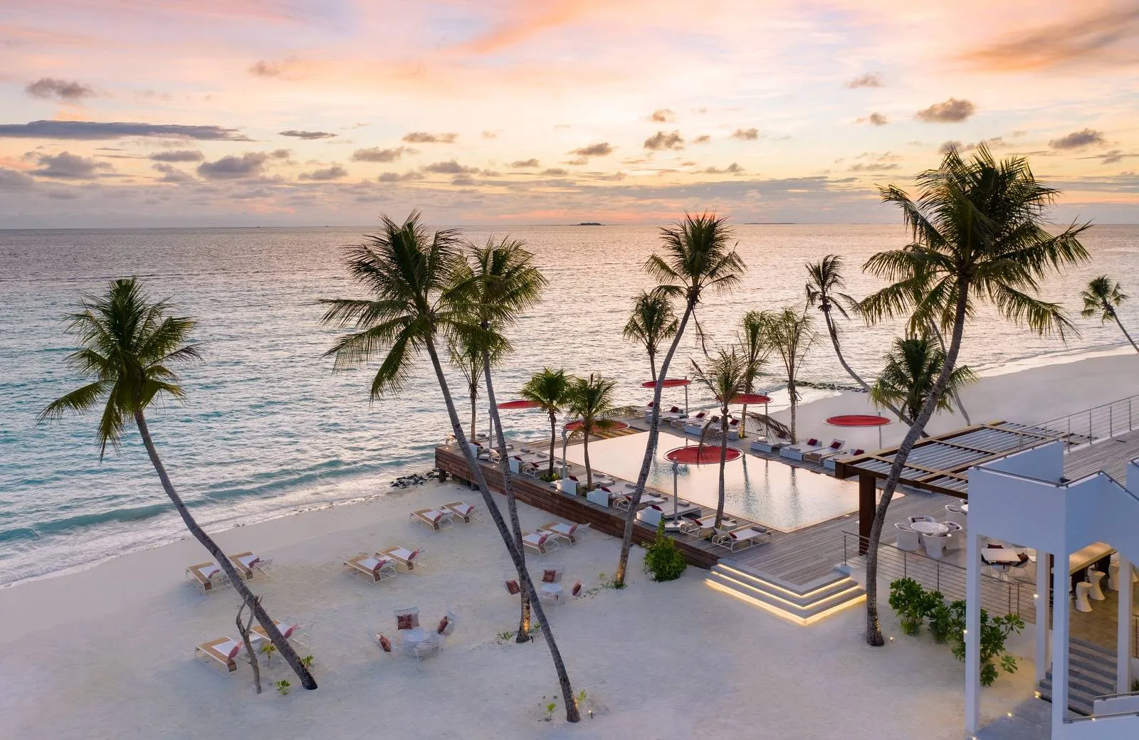 Jumeirah Olhahali Island Maldives 5*