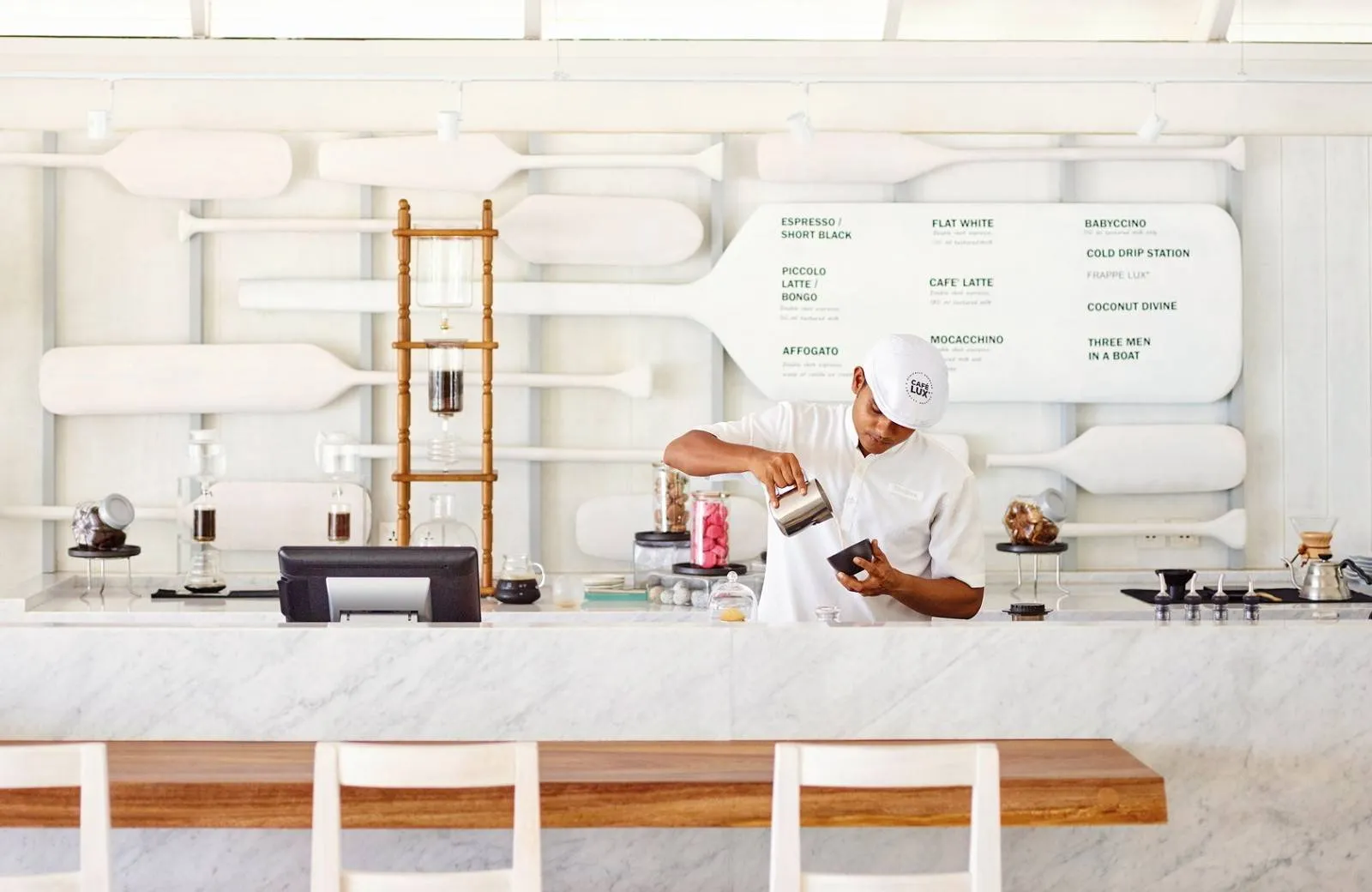 LUX* South Ari Atoll Resort & Villas 5*