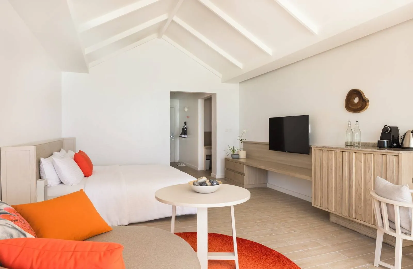 LUX* South Ari Atoll Resort & Villas 5*